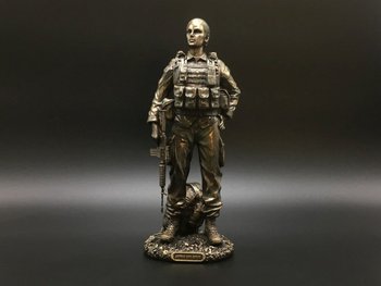 Коллекционная статуэтка Veronese Женщина Солдат WU77257A4