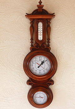 Настенные часы деревянные Консул с барометром и термометром