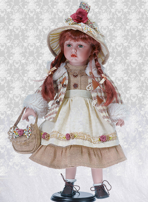 Кукла фарфоровая, декоративная с сумкой 42 см RF-Collection