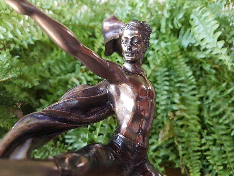 Коллекционная статуэтка Veronese Гимнаст WU74451A4