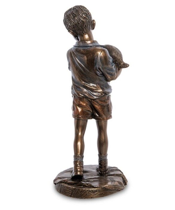 Статуетка Veronese Хлопчик з Цуценям Ws-991