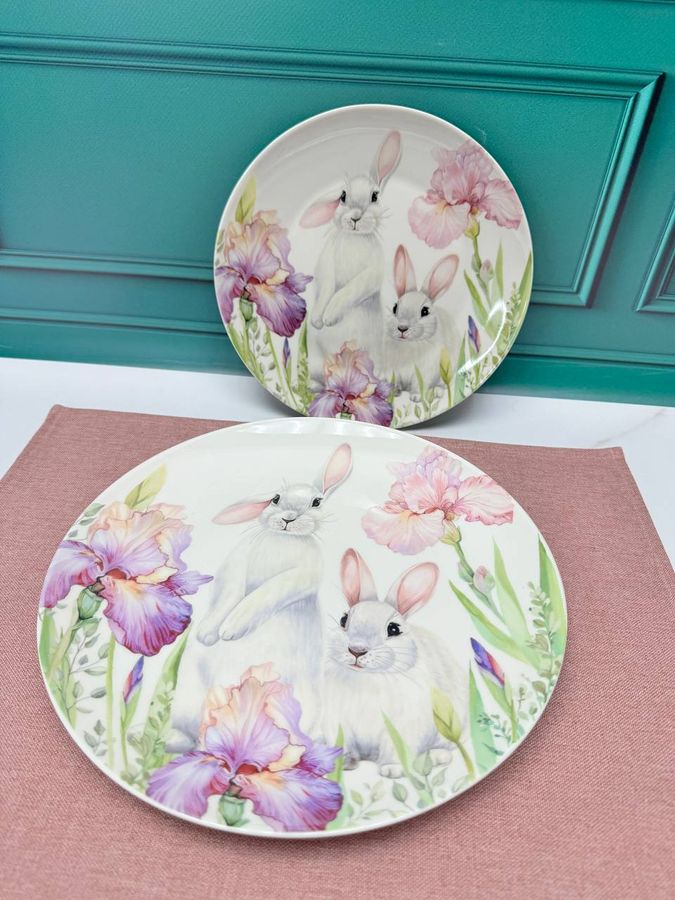 Столовый сервиз, набор тарелок "Кролики в Ирисах" на 6 персон