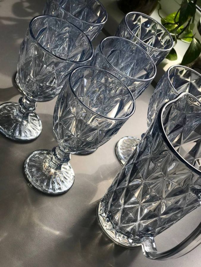 Набір з 6 Скляних Келихів на Ніжці з Кувшином Смарагд