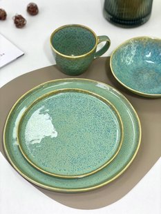 Набір кольорового керамічного посуду Місяць на 4 персони з кружками