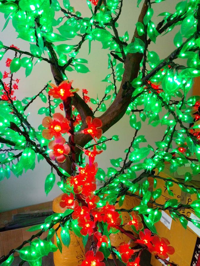 Светящееся, светодиодное дерево Сакура Премиум уличное 2,5 м