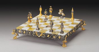 Шахматы бронзовые элитные Italfama с позолотой и посеребрением