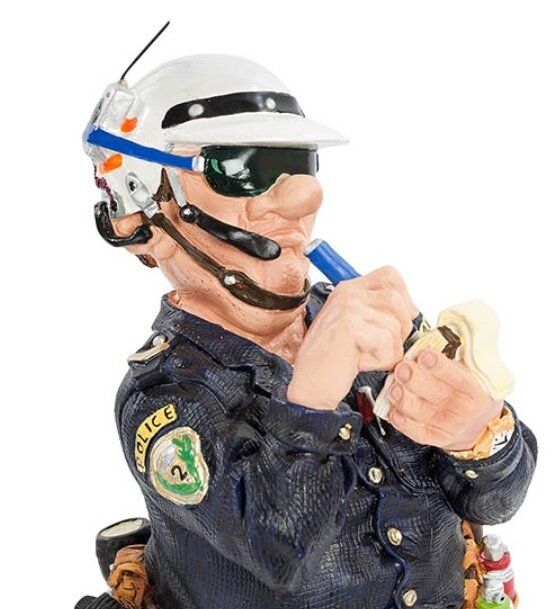 Статуетка Поліцейський Parastone Pro-11
