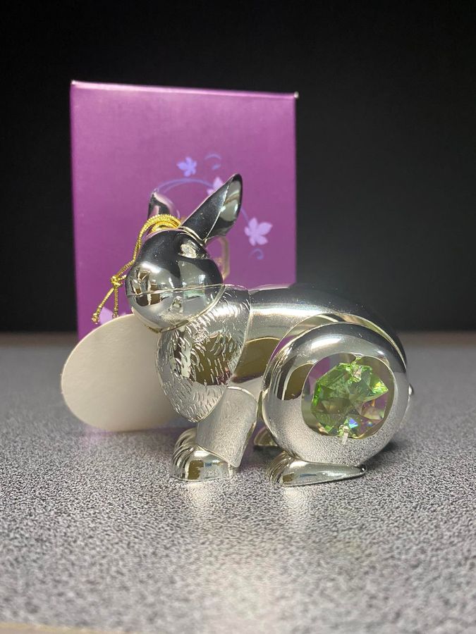 Фігурка Кролик Метал з Салатовими Кристалами 85100