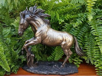 Коллекционная статуэтка Veronese Лошадь WU76024A1