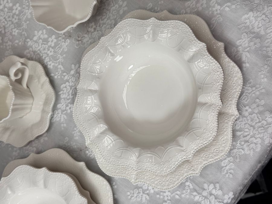 Тарелки белые суповые 6 шт Fleur Blanche в винтажном стиле