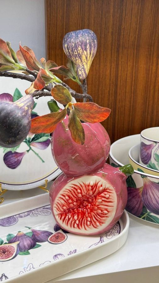Ваза фарфоровая Инжир 17 см розовая