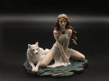 Коллекционная статуэтка Veronese Девушка с волком WU76808AA