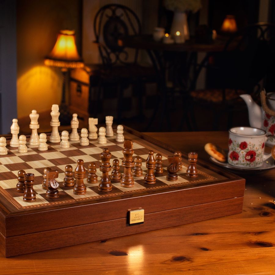 Подарочный игровой набор Manopoulos (шахматы, шашки, Нарды) 27 х 27 см