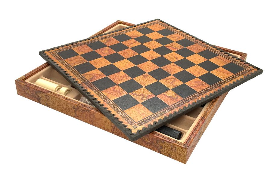 Подарочный набор Italfama "Romani vs Barbari" (шахматы, шашки, Нарды) 93M+219MAP