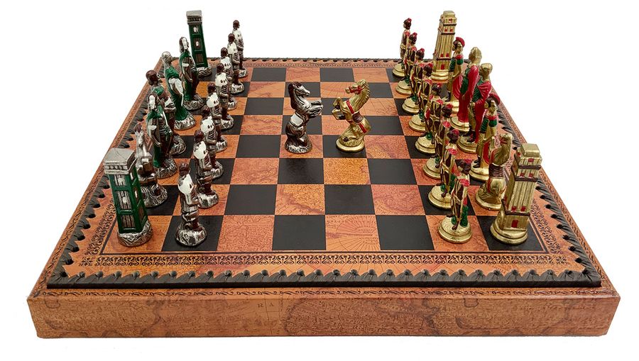 Подарочный набор Italfama "Romani vs Barbari" (шахматы, шашки, Нарды)