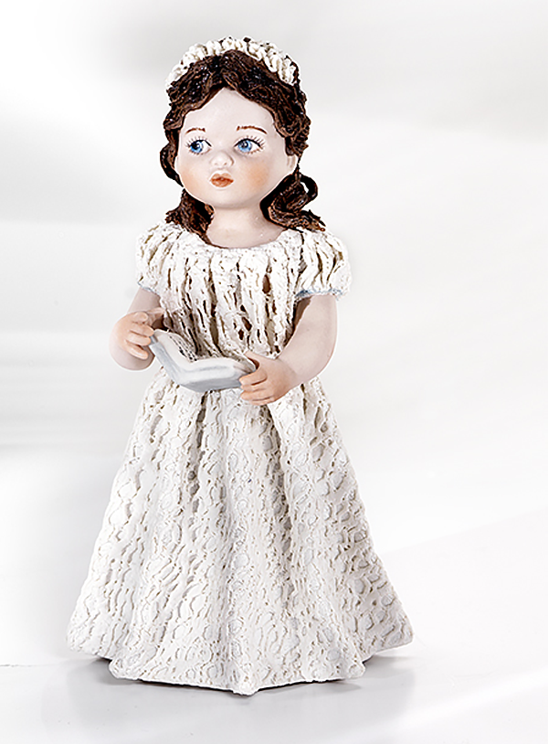 Фарфоровая коллекционная статуэтка, кукла "Причастие" от Sibania
