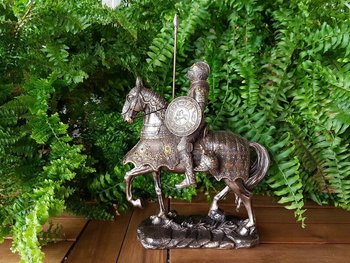Коллекционная статуэтка Veronese Рыцарь на коне WU71393A4